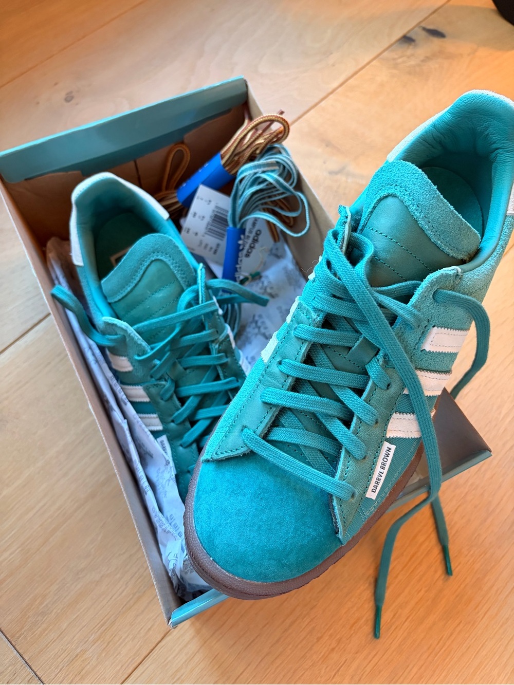Darryl Brown Adidas Campus 80 Suede Sneakers Men’s 7 Women’s 8.5